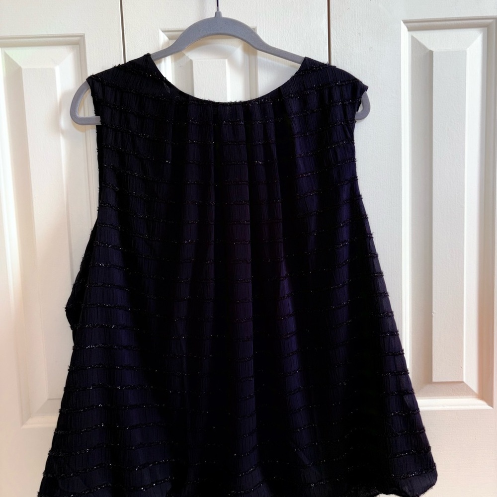 Liz Claiborne Navy Sleeveless Blouse